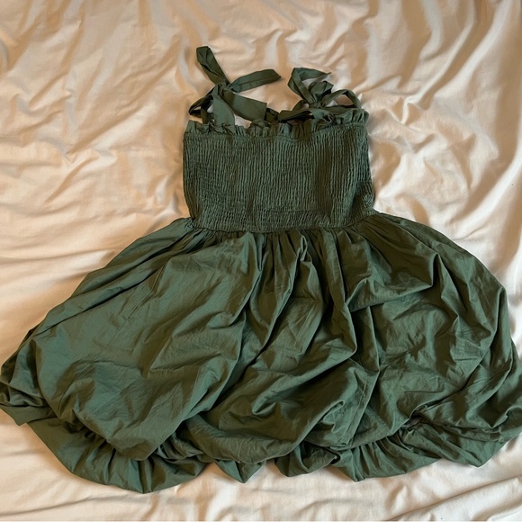 Olive green short cocktail dress - Picture 2 of 4